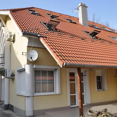Apartment Julius Apartmanhaz